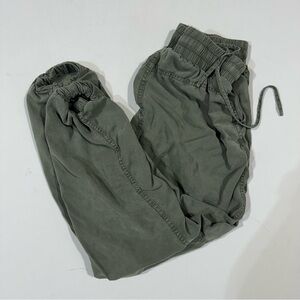 Rewind green casual jogger pants size XS